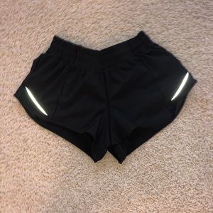 Lululemon shorts hotty hot black